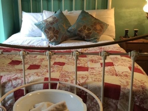 Arkell House Bed And Breakfast Rathlin Island Exteriör bild